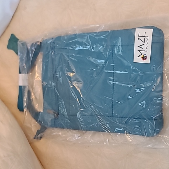 NWT Teal Leather Crossbody by Maze. - Picture 1 of 6